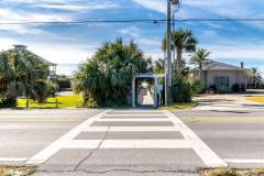 Gulf-Place-Caribbean-Spires-Lane-56